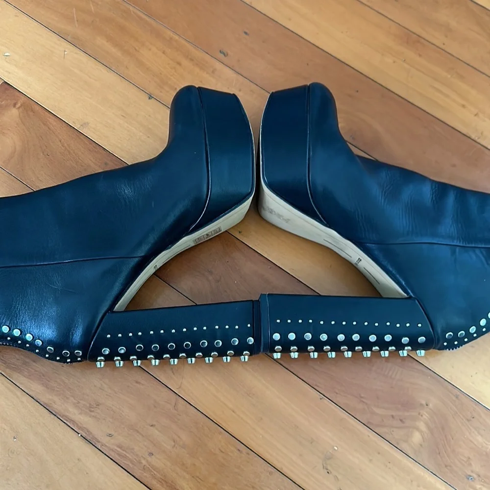 Dolce vita black leather liv studs platform boots size 8.5 goth, Grange